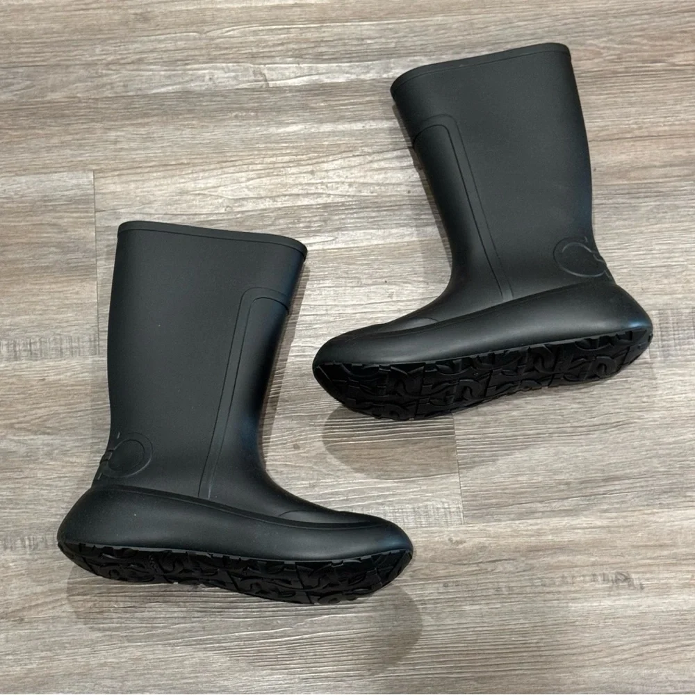 Salvatore Ferragamo Gancini Logo Rubber Rainboots